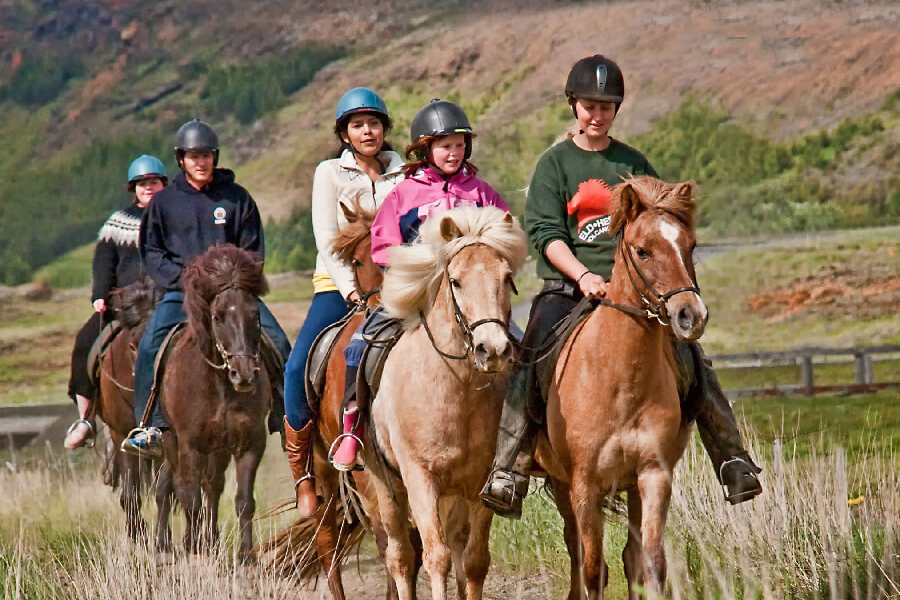 8 day horse riding tour in china