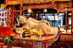 Buddhist statues at Jade Buddha Temple