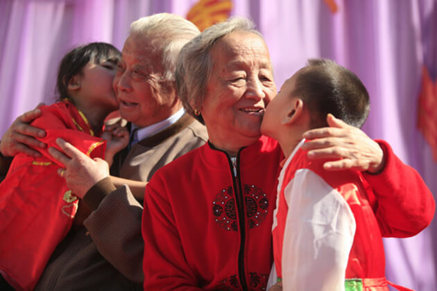 Chinese people respect the elderly