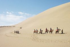 Discover Mingsha Hill in China Silk Road