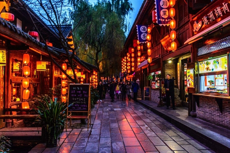 Jinli Ancient Street best destination in China tour holiday