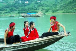 Shennong Stream - Tujia Ethnic Culture