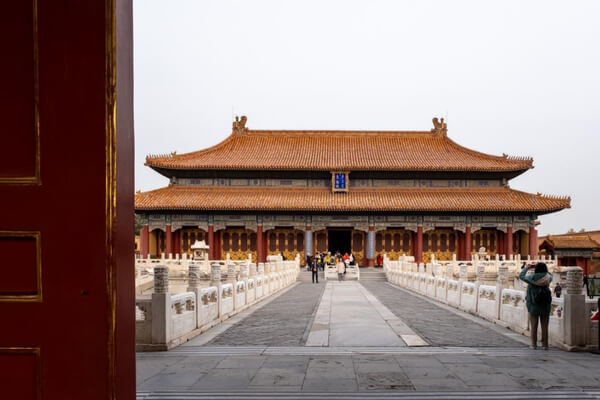 Visit Forbidden City in Family China Tour