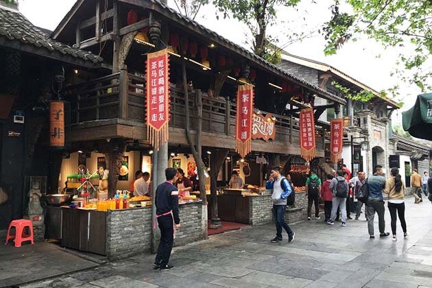 Visit Kuangzhai Alleys in China Family Tours
