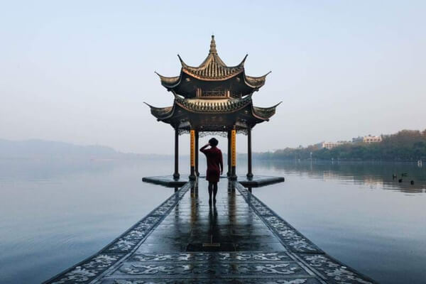 West Lake Hangzhou - nice destination for famly tour to china