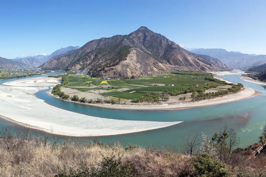 Yangtze River - must visit destination in yunnan horse riding tour