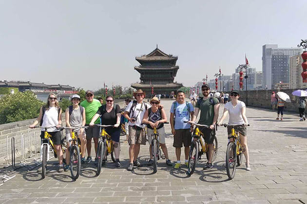 biking on Xian old wall in China advanture tour