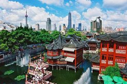 enjoy stunning view of Yuyuan Garden from China tour