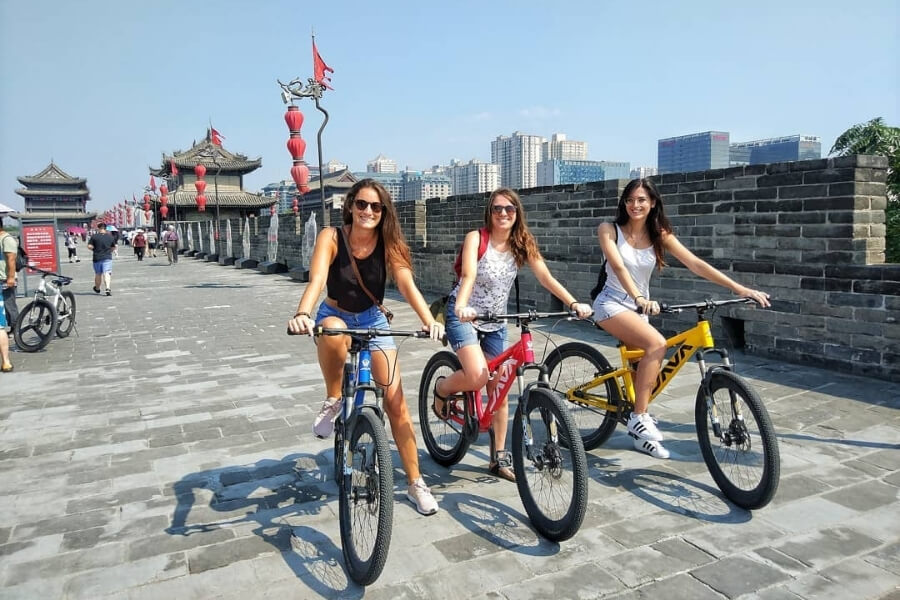 experience Xian City Wall with China Local Tours