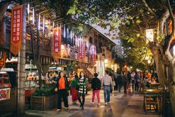 travelers of China Local Tours explore Kuanzhai Alley