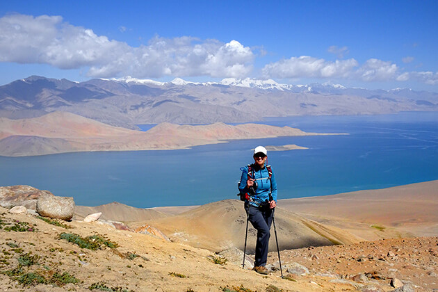 trekking around Karakul Lake from China Silk Road Tour