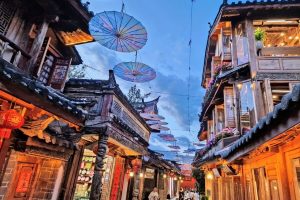 uncover the essence of Lijiang Old Town