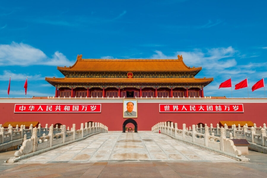 visit Tiananmen Square in China tour